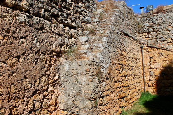 Ruinen der Burg von Alvor