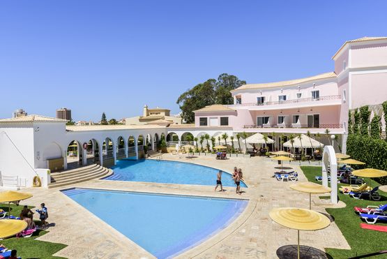 Clube Vila Rosa