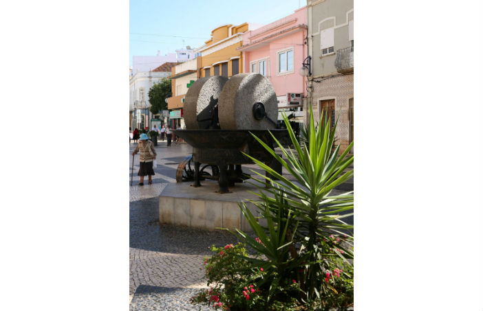 Largo da Mó