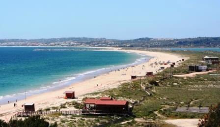 Praia dos Três Irmãos