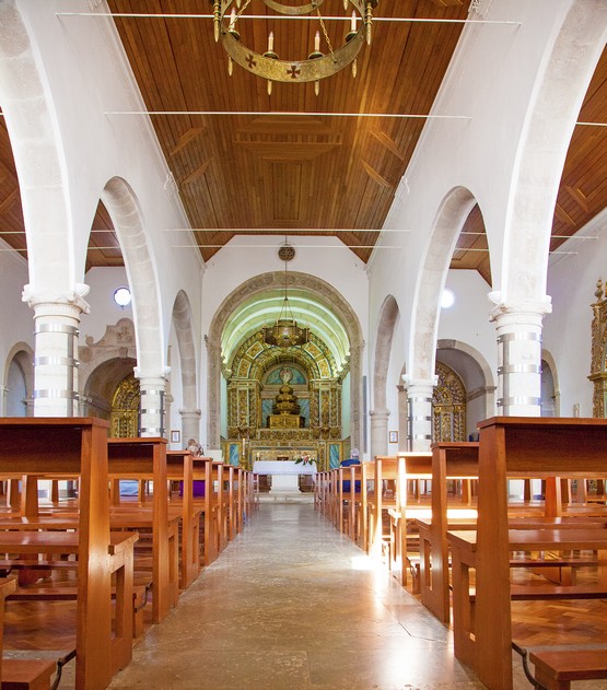 Mexilhoeira Grande Main Church