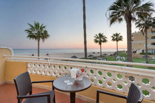AP Oriental Beach