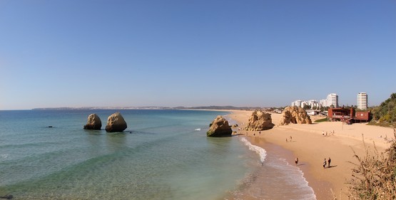 Promenade de Praia dos Três Irmãos à Alvor
