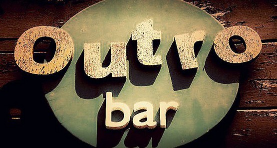 Outro Bar