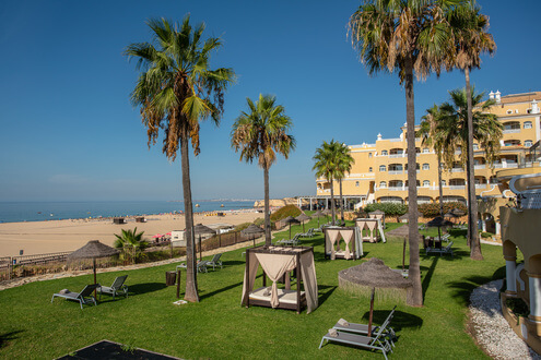 AP Oriental Beach