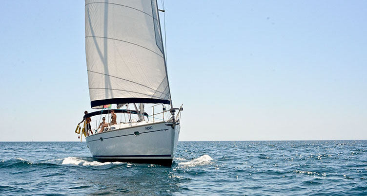 Portiate Charters - Actividades Marítimo Turísticas