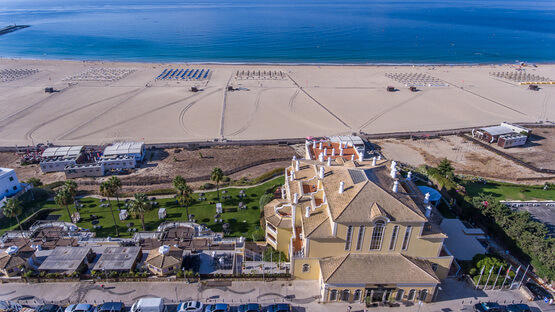 AP Oriental Beach